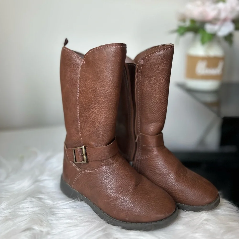 Oshkosh bgosh Brown Leather Boots with Buckle 9M